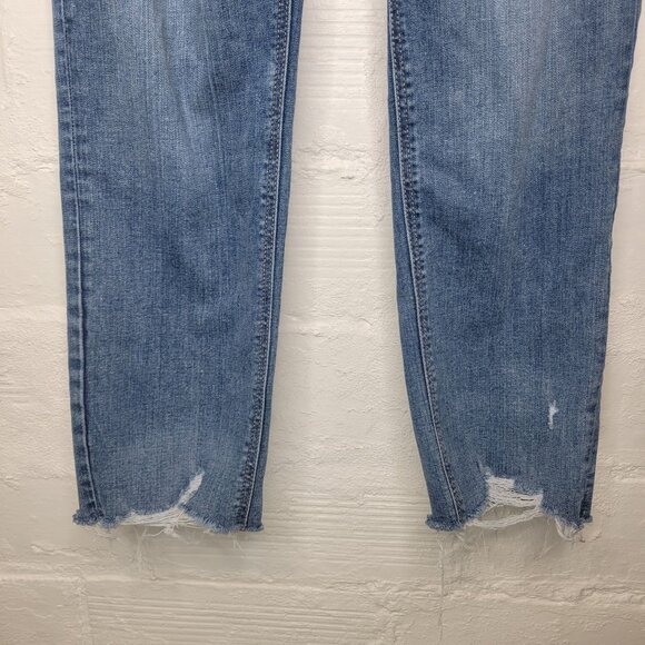 M Jeans By Maurices Women's Size 8 Jeans Slim Straight Ankle High Rise Distresse - Picture 3 of 6
